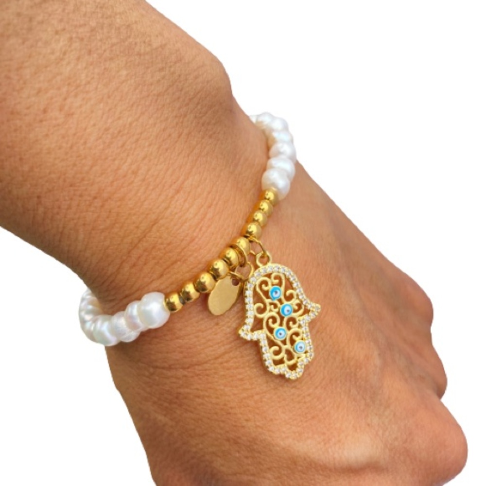COPY - Hand of Fatima Bracelet/ Freshwater Pearl Bracelet Pulsera Perlas Natura…